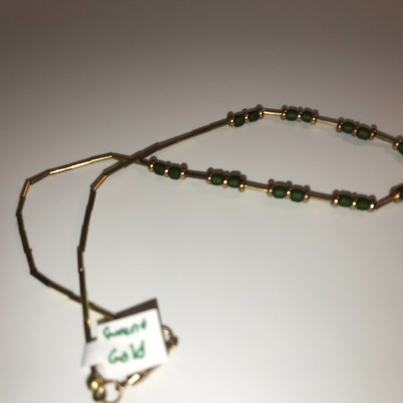 15" Matte Green And Gold Seed Bead Handmade Beaded Necklace - Picture 4 of 5